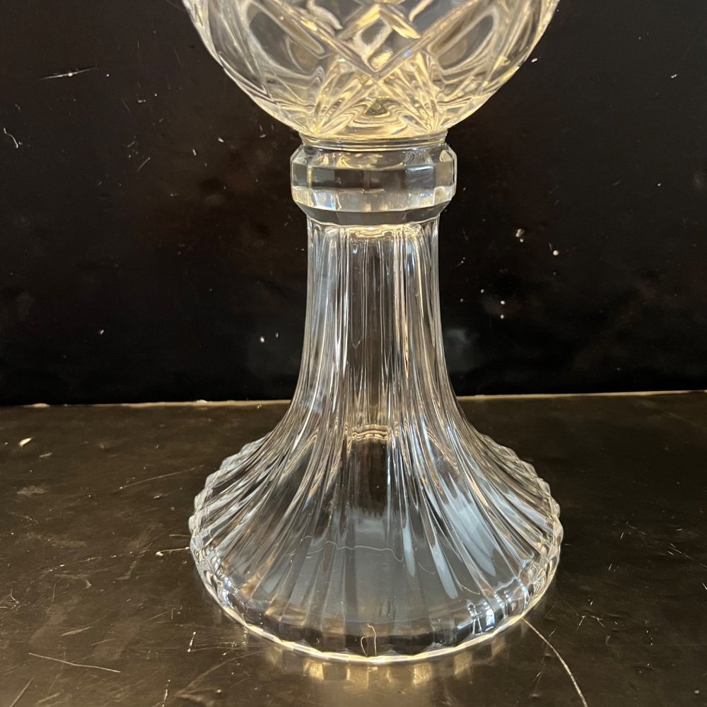 Towle Crystal 24% Lead Crystal Signed Centerpiece - Picture 4 of 8